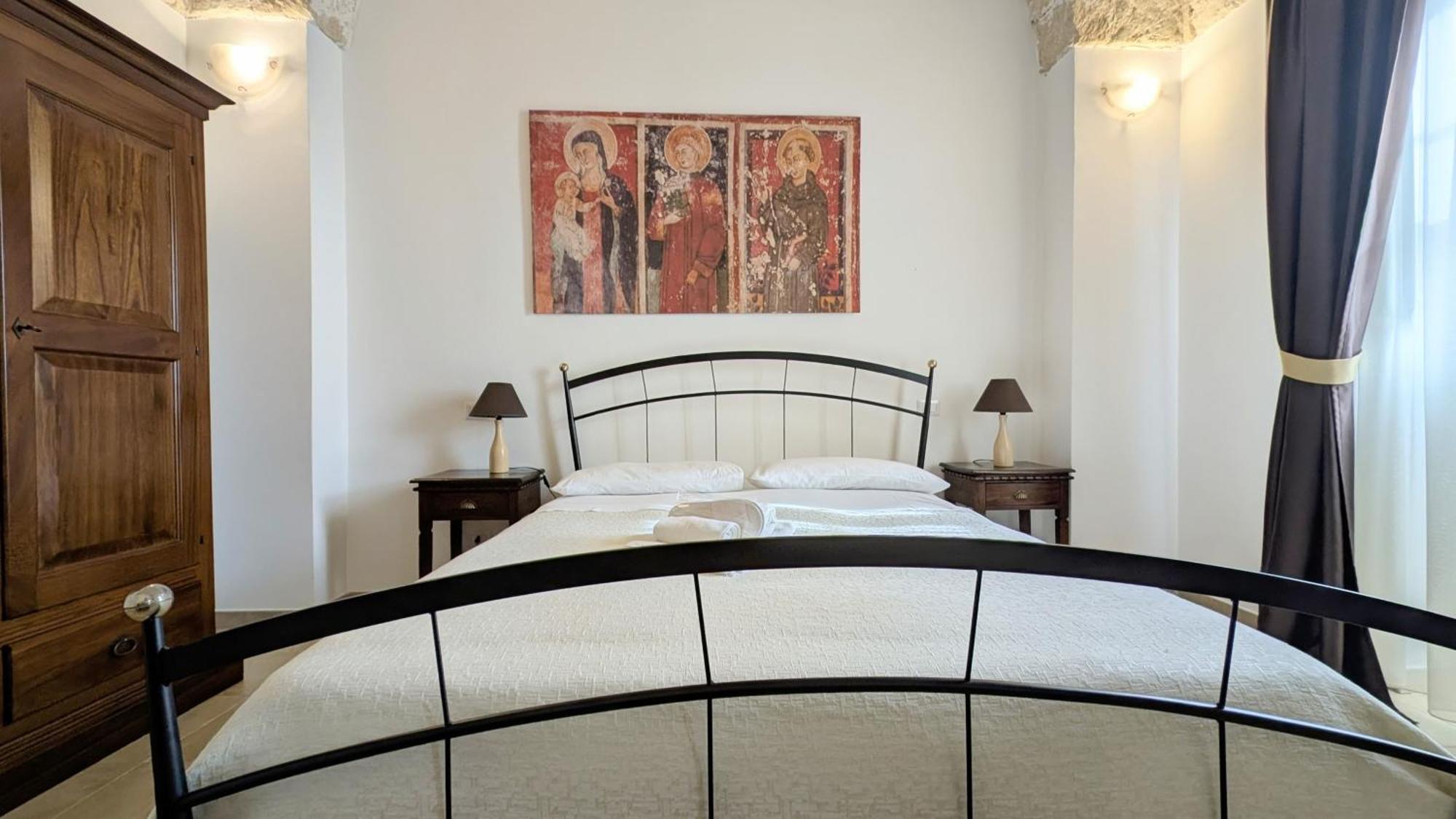 B&B Corte Regina Esther Veglie Eksteriør billede